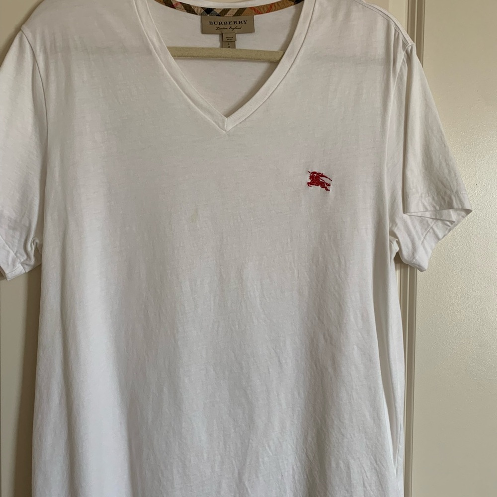 Burberry White V-Neck Tee with Red Logo